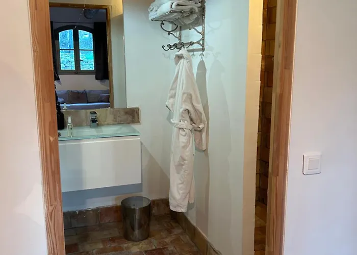 Guest house Piscine 3*